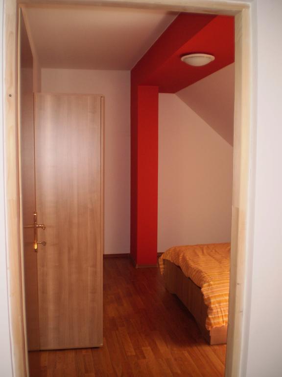 Apartments Petar Pan Krapinske Toplice Szoba fotó